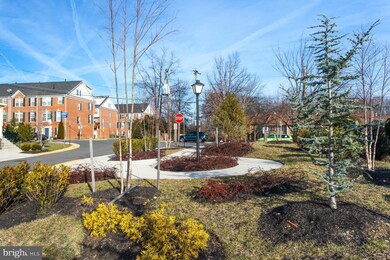 6082 Madison Park Dr, Falls Church, VA 22041 - photo 2