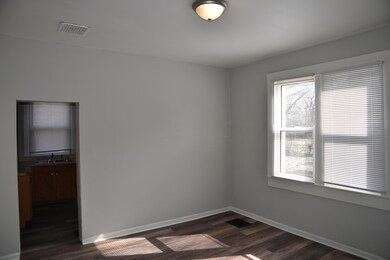 768 S 17th (8)