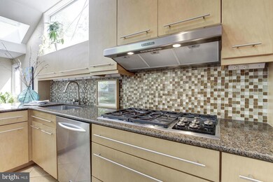 3640 Appleton St NW, Washington, DC 20008 - photo 7