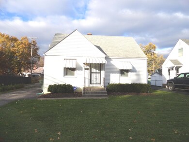 1742 E Dunedin Rd, Columbus, OH 43224 - photo 2