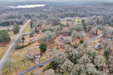 392 Preyer St, Shelby, NC 28152 - photo 4