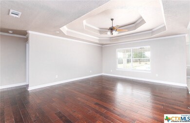 913 E Austin St, Troy, TX 76579 - photo 6