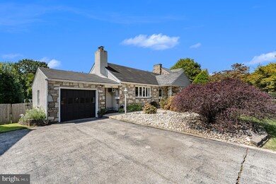 1836 W Main St, Norristown, PA 19403 - photo 3