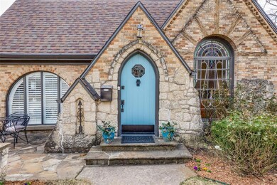 5542 Mccommas Blvd, Dallas, TX 75206 - photo 2