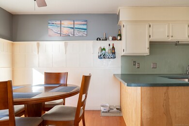 238 Shagbark Dr, Derby, CT 06418 - photo 6