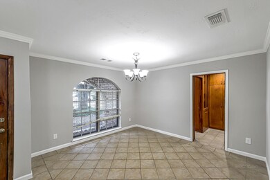 6027 Darkwood Dr, Houston, TX 77088 - photo 6