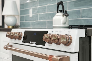 5473 Spanish Oak Ln unit G, Oak Park, CA 91377 - photo 5