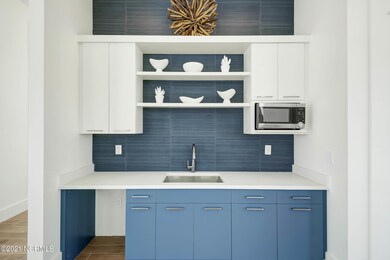 8212 Moss St, Wilmington, NC 28403 - photo 7