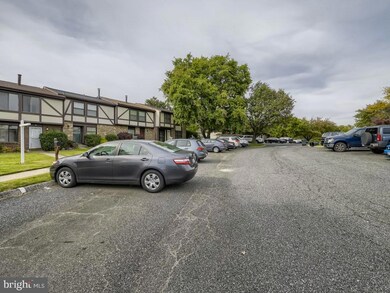 20 Bernadotte Ct, Parkville, MD 21234 - photo 2