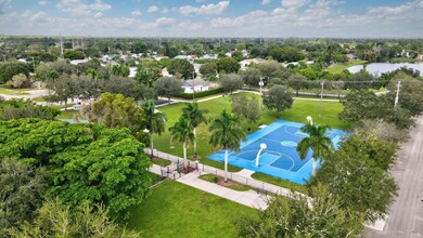 1200 Grandview Cir, Royal Palm Beach, FL 33411 - photo 6