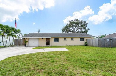 6692 Osborne Dr, Lake Worth, FL 33462 - photo 2