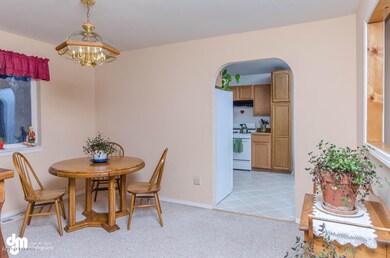 600 N Day Road Wasilla AK-large-007-Dini