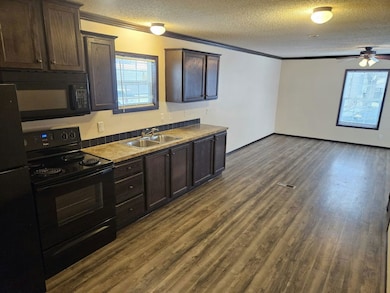 26019 2nd St unit RA070, Taylor, MI 48180 - photo 3