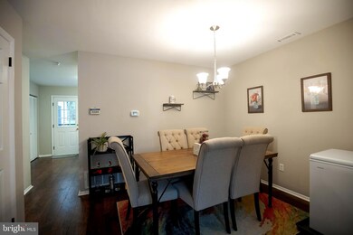 730 Garrison Ct unit 730, West Deptford, NJ 08051 - photo 5