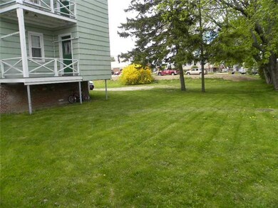 Yard/Garden.