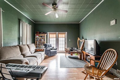 502 N Hamilton St, Lincoln, IL 62656 - photo 6