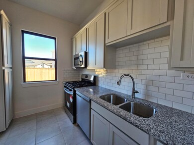 2ND KITCHEN