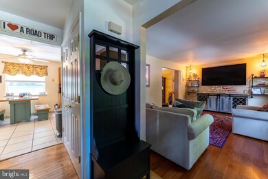 95 Tallowood Dr, Medford, NJ 08055 - photo 2