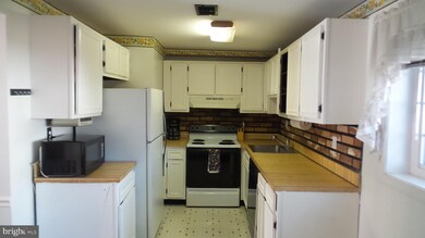 1481 Chatham Ct, Crofton, MD 21114 - photo 7