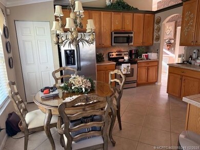 6948 SE Twin Oaks Cir, Stuart, FL 34997 - photo 6