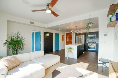 Portland on the Park unit 715, Phoenix, AZ 85003 - photo 6