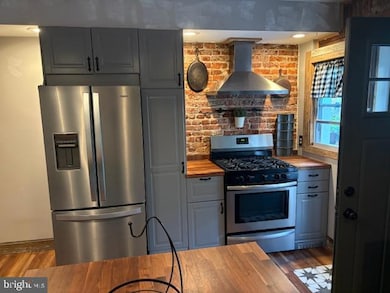 2710 S 7th St, Philadelphia, PA 19148 - photo 4