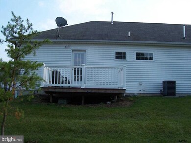 12 Brethren Ct unit 3B, Gettysburg, PA 17325 - photo 3