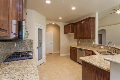 3250MiramarWay-MLS-11