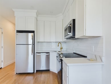 24 Elder St unit 2, Boston, MA 02125 - photo 2