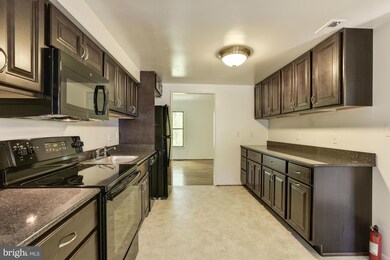 9604 Basket Ring Rd, Columbia, MD 21045 - photo 3