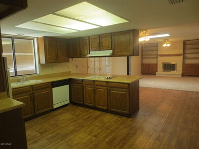 kitchen (1)
