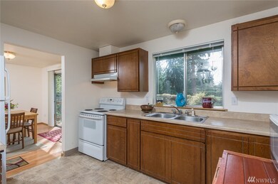 10743 SW Cowan Rd, Vashon, WA 98070 - photo 7