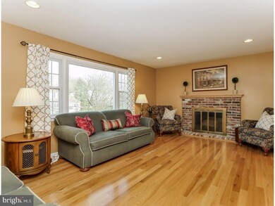 351 Alberts Way, Langhorne, PA 19047 - photo 5