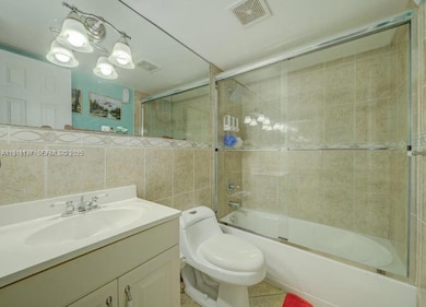6950 W 6th Ave unit 416, Hialeah, FL 33014 - photo 4