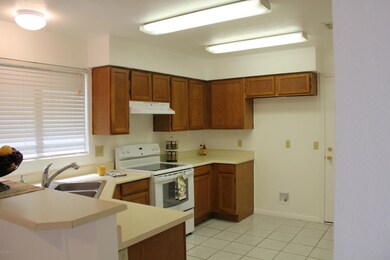 3-Kitchen-2