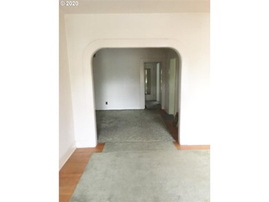 709 NW Bailey Ave, Pendleton, OR 97801 - photo 4