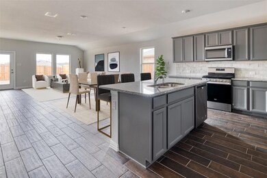 Beazer Homes Stark Farms. This is not an actual photo of the home but is an actual photo of the Brooks floorplan.