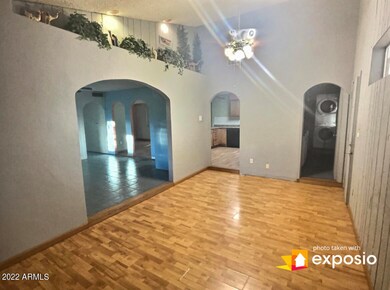 2217 N 51st Dr, Phoenix, AZ 85035 - photo 2