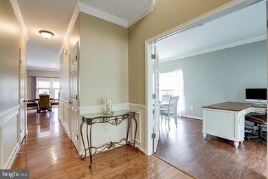 14369 Fallsmere Cir, Gainesville, VA 20155 - photo 3