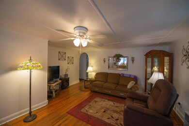 18 Wisconsin Ave, Rensselaer, NY 12144 - photo 3