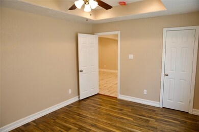 7222 Saint Augustine St, Houston, TX 77021 - photo 6