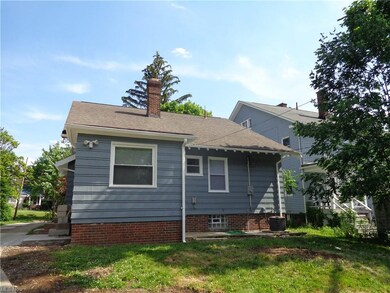 3263 Euclid Heights Blvd, Cleveland, OH 44118 - photo 4