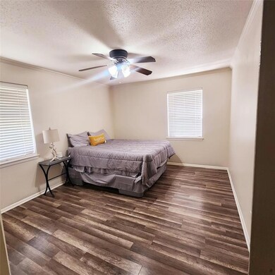 2128 Shady Grove Dr, Bedford, TX 76021 - photo 5