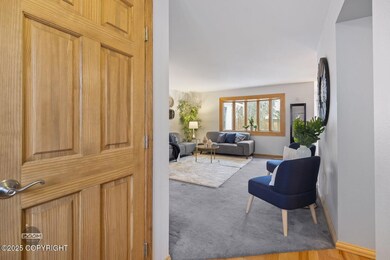 7-web-or-mls-18324 N Parkview-7
