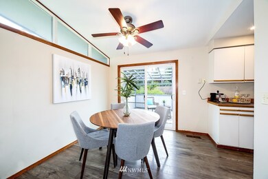 7925 198th St SW, Edmonds, WA 98026 - photo 5