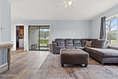 1563 Blackduck St SW, Supply, NC 28462 - photo 5