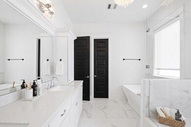 1405 Indiana St unit B, Houston, TX 77006 - photo 5