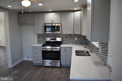 248 G St, Penns Grove, NJ 08069 - photo 7