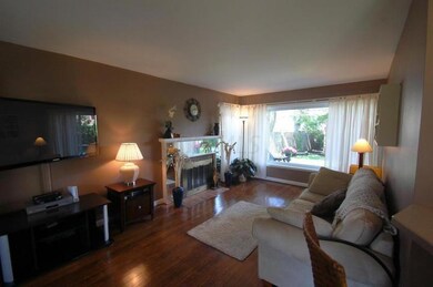 GUernsey-Living Room 2