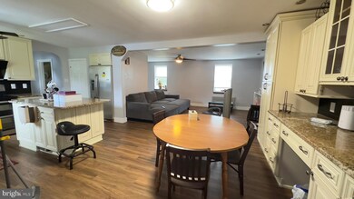 219 Holstein Rd unit 34, King of Prussia, PA 19406 - photo 4